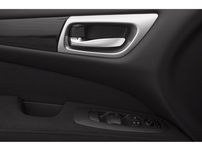2015 Nissan Pathfinder SL Sport Utility 4D