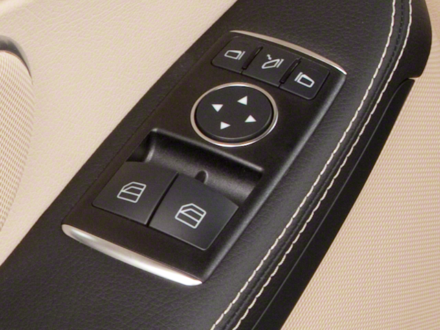 2012 Mercedes-Benz SLK SLK 350 Roadster 2D