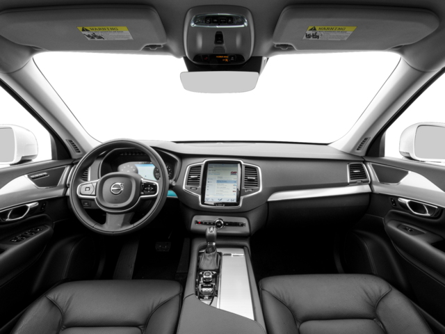 2018 Volvo XC90 T6 Momentum Sport Utility 4D