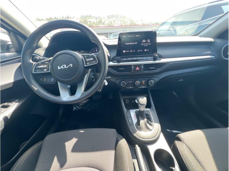 2024 Kia Forte LXS Sedan 4D