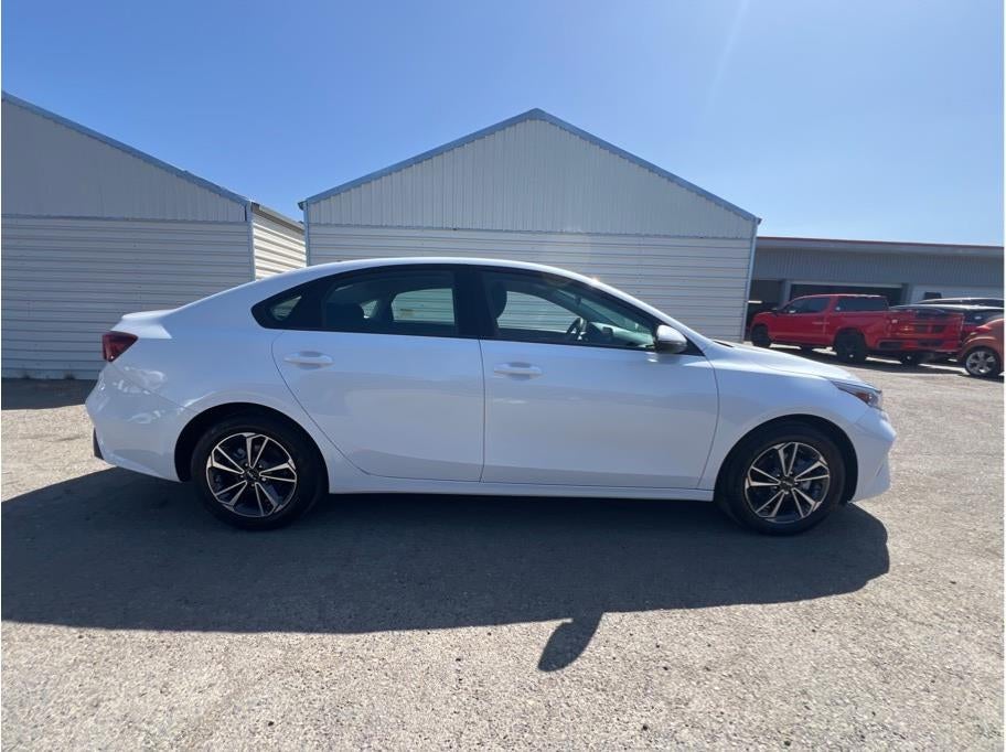 2024 Kia Forte LXS Sedan 4D