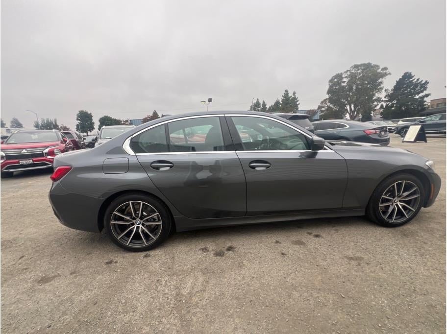 2019 BMW 3 Series 330i Sedan 4D