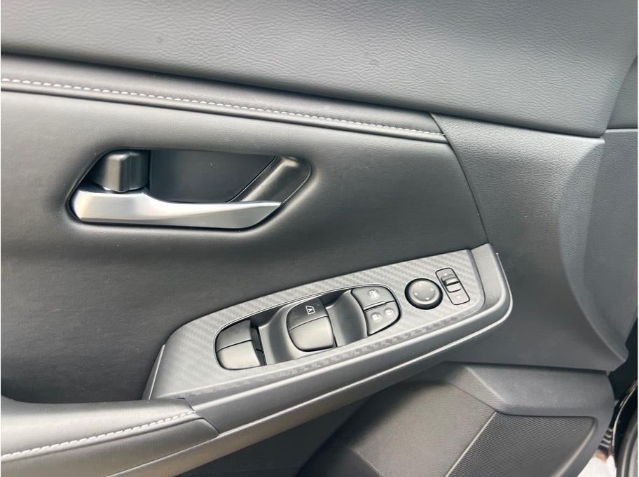 2025 Nissan Sentra SV Sedan 4D