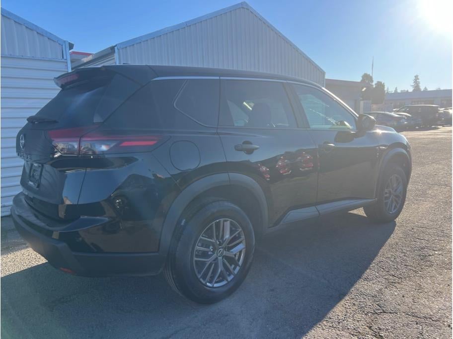 2024 Nissan Rogue S Sport Utility 4D