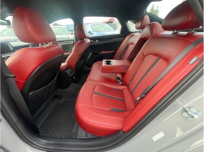 2024 Kia K5 GT-Line Sedan 4D