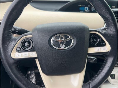 2016 Toyota Prius Four Hatchback 4D