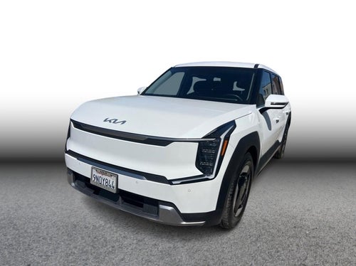 2024 Kia EV9 Light Long Range Sport Utility 4D