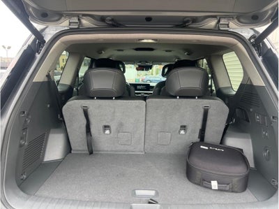 2024 Kia EV9 Light Long Range Sport Utility 4D