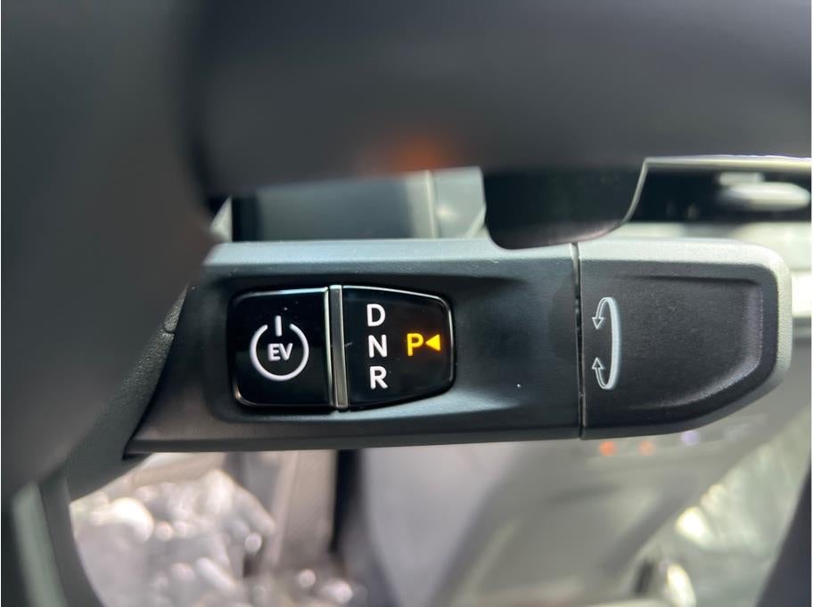 2024 Kia EV9 Land Sport Utility 4D
