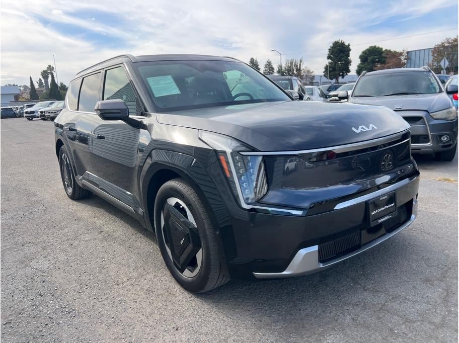 2024 Kia EV9 Land Sport Utility 4D