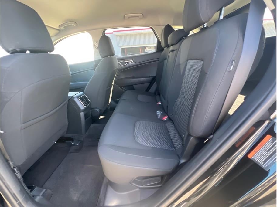 2025 Kia Sportage Hybrid LX