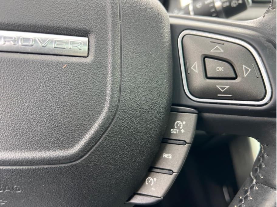 2015 Land Rover Range Rover Evoque Pure Plus Sport Utility 4D