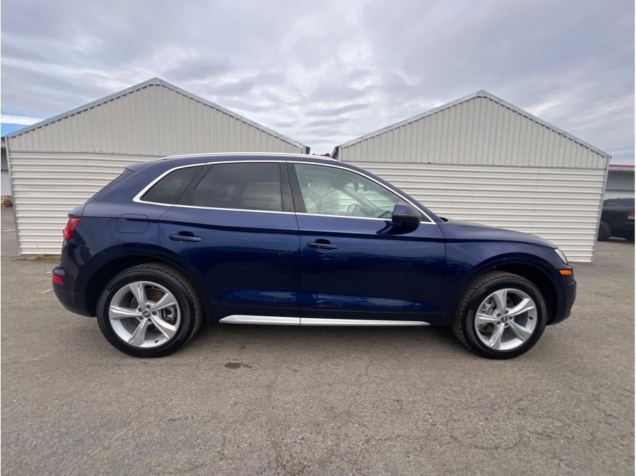 2020 Audi Q5 45 TFSI Premium Plus Sport Utility 4D