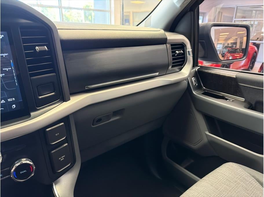 2023 Ford F150 Lightning XLT Pickup 4D 5 1/2 ft