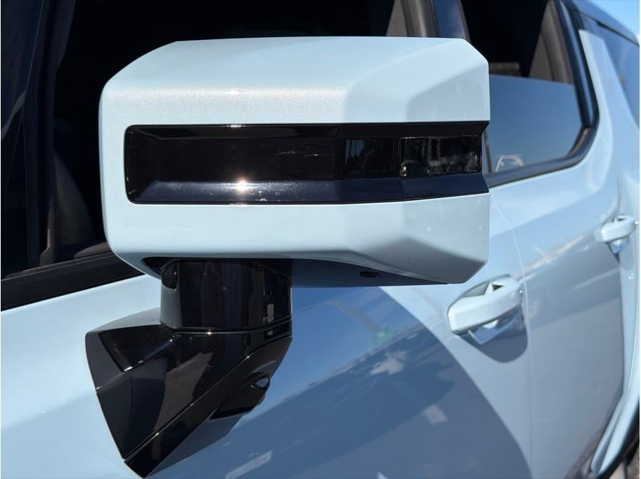 2025 GMC HUMMER EV SUV 2X Sport Utility 4D