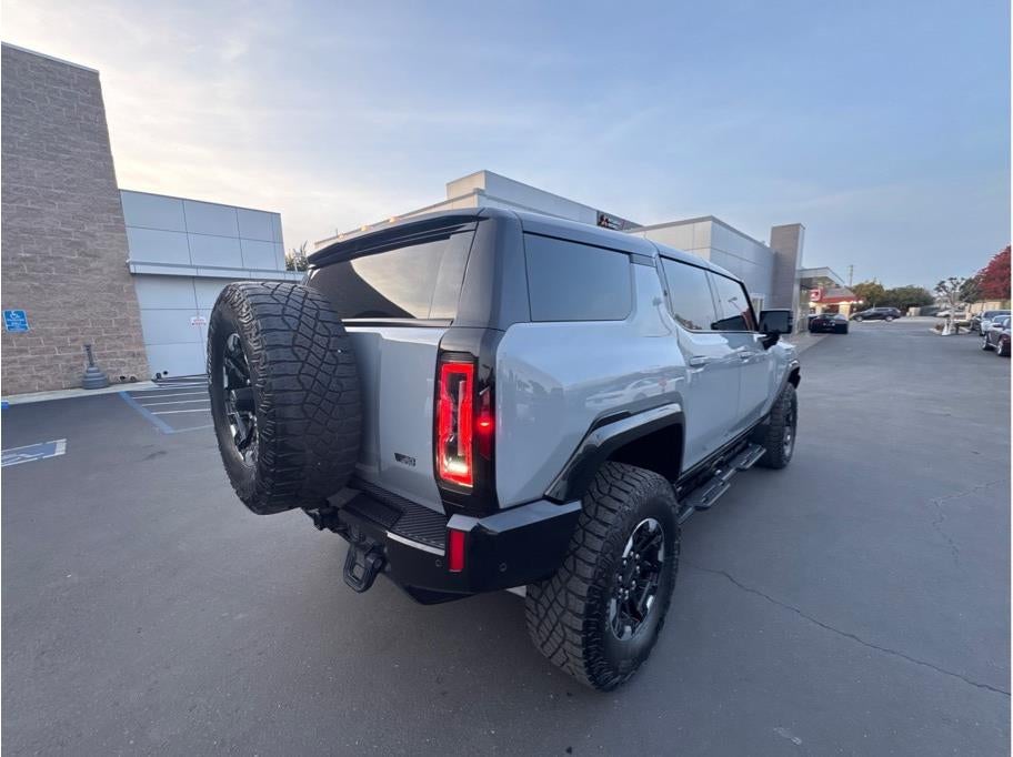 2024 GMC HUMMER EV SUV 2X Sport Utility 4D