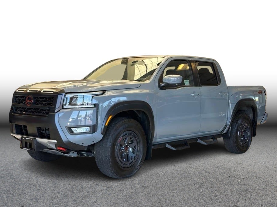2026 Nissan Frontier Crew Cab PRO-4X Pickup 4D 5 ft