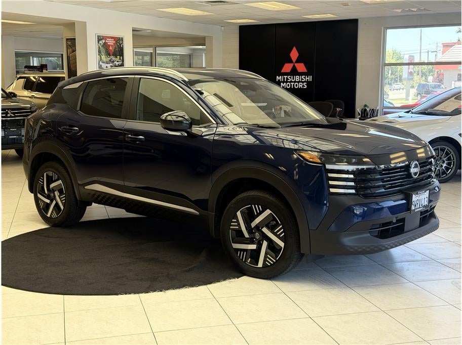 2026 Nissan Kicks SV Sport Utility 4D