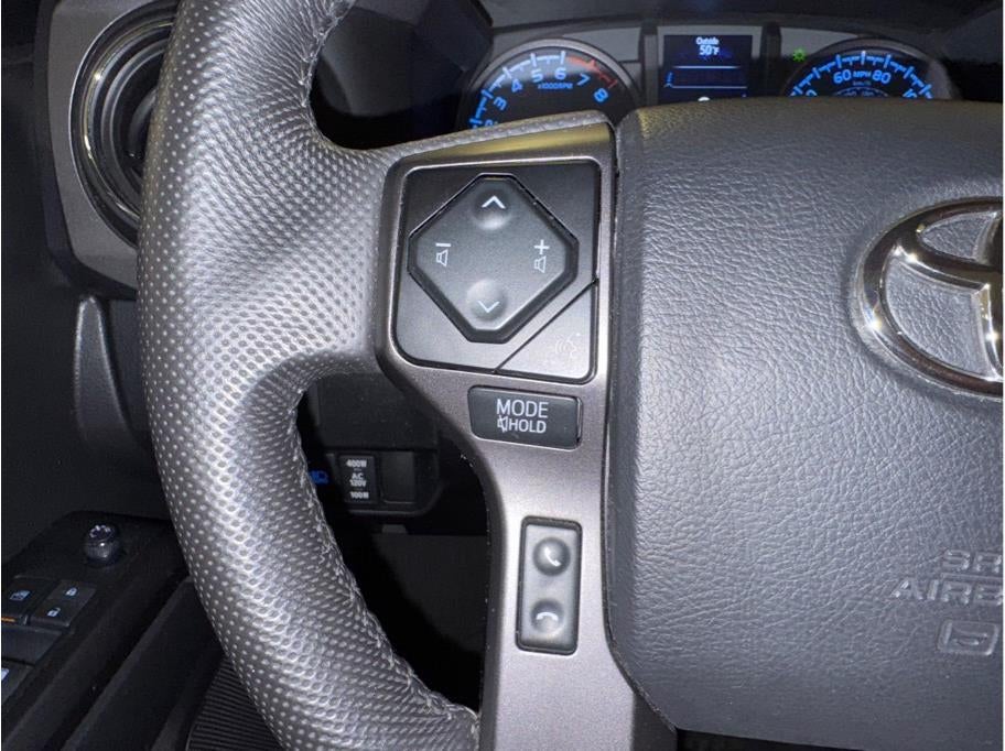 2022 Toyota Tacoma Double Cab TRD Off-Road Pickup 4D 5 ft