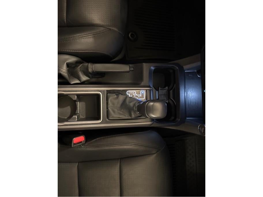 2022 Toyota Tacoma Double Cab TRD Off-Road Pickup 4D 5 ft