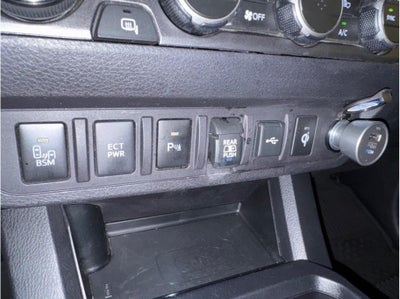 2022 Toyota Tacoma Double Cab TRD Off-Road Pickup 4D 5 ft