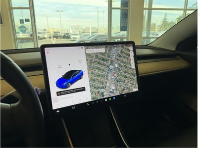 2020 Tesla Model 3 Standard Range Plus Sedan 4D