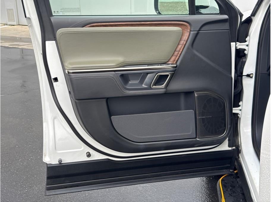 2022 Rivian R1T Adventure Pickup 4D 4 1/2 ft