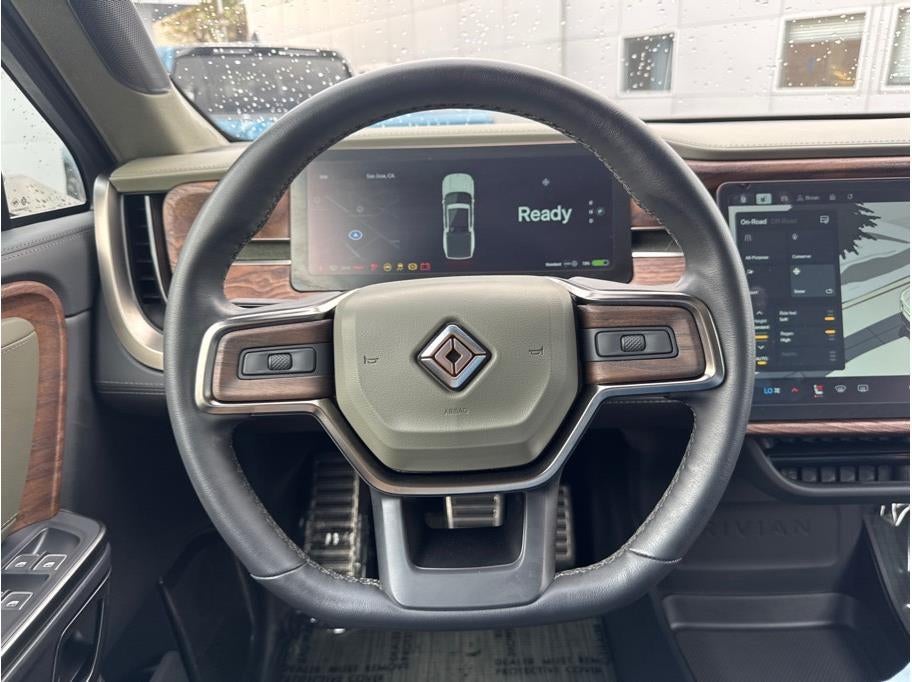 2022 Rivian R1T Adventure Pickup 4D 4 1/2 ft
