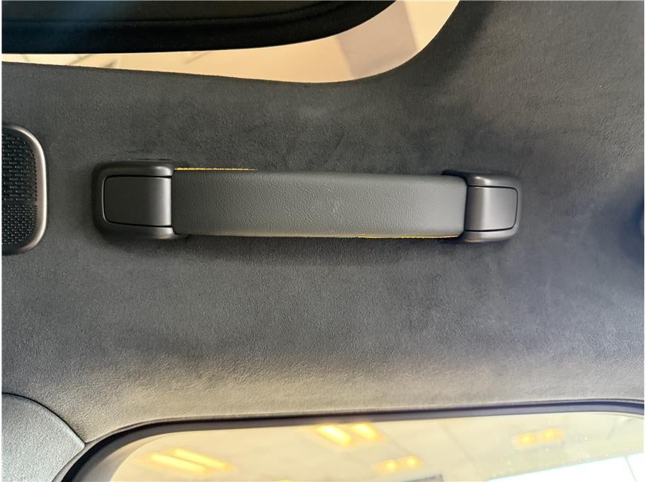 2022 Rivian R1T Adventure Pickup 4D 4 1/2 ft