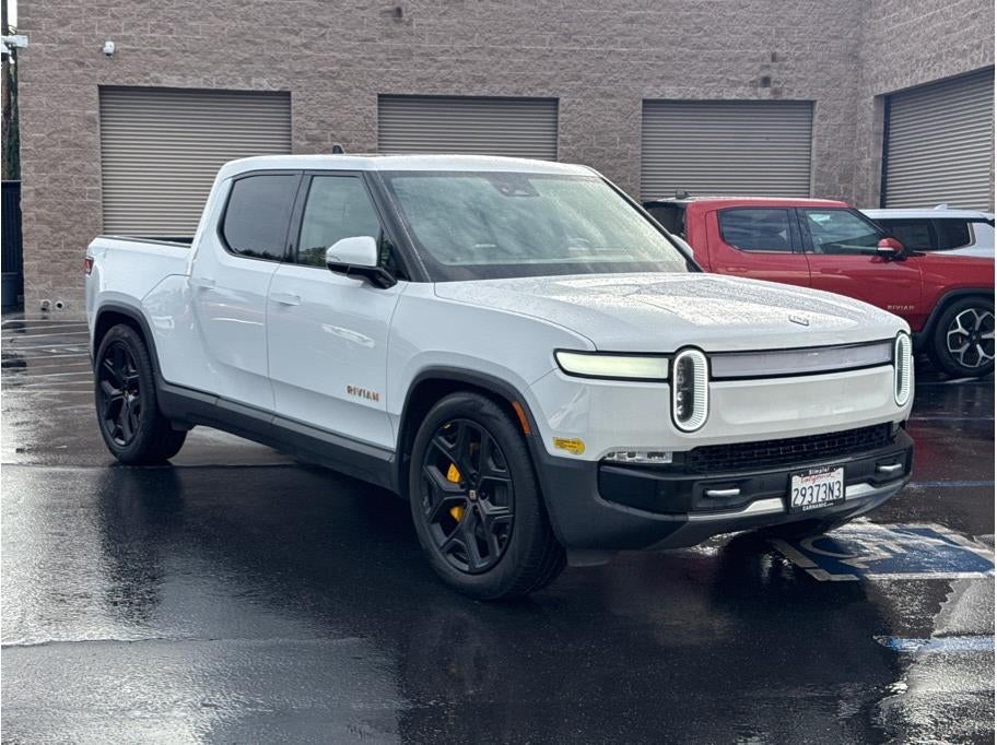 2022 Rivian R1T Launch Edition Pickup 4D 4 1/2 ft