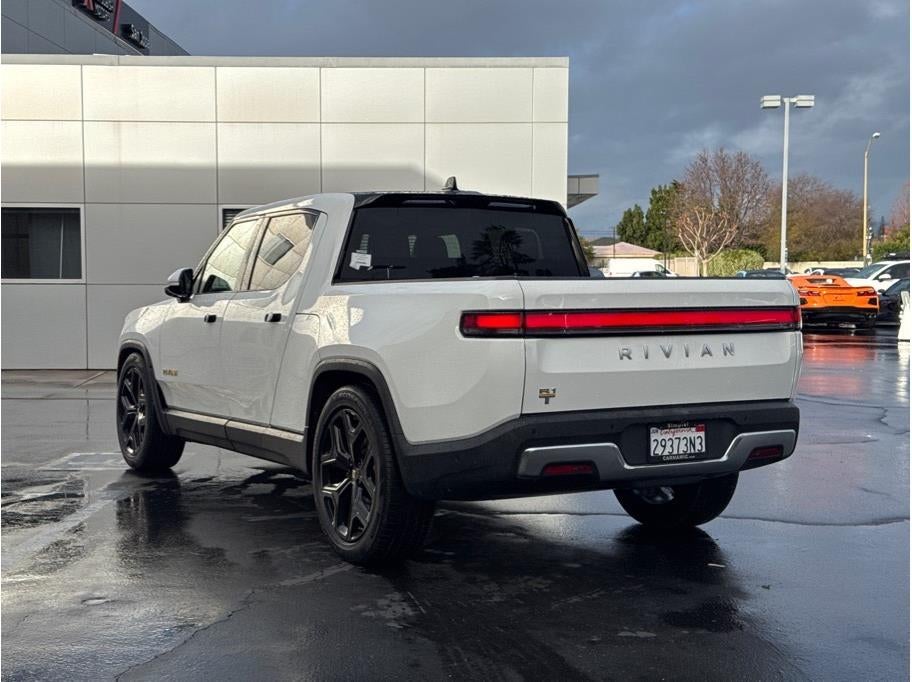 2022 Rivian R1T Launch Edition Pickup 4D 4 1/2 ft