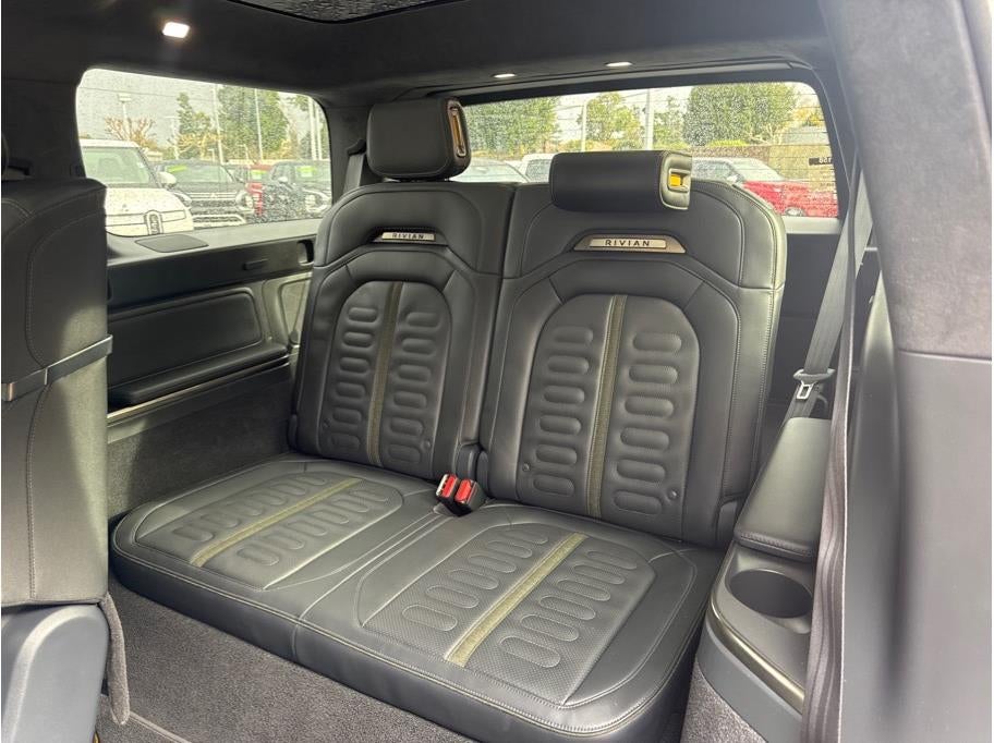 2022 Rivian R1S Launch Edition Sport Utility 4D