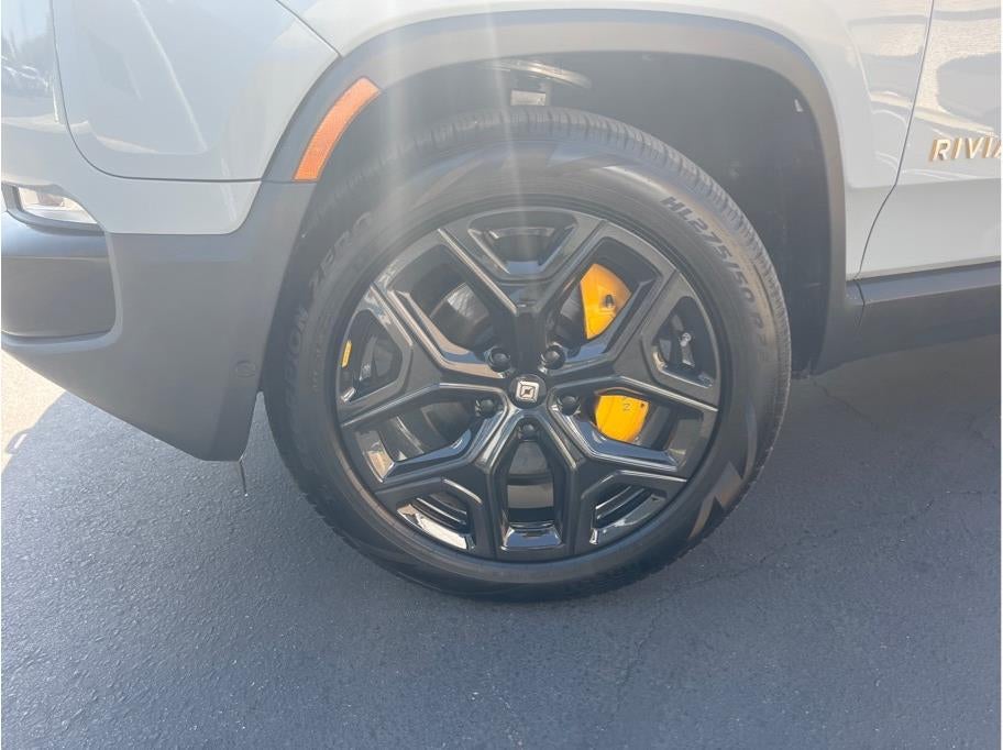 2022 RIVIAN R1S Launch Edition Sport Utility 4D