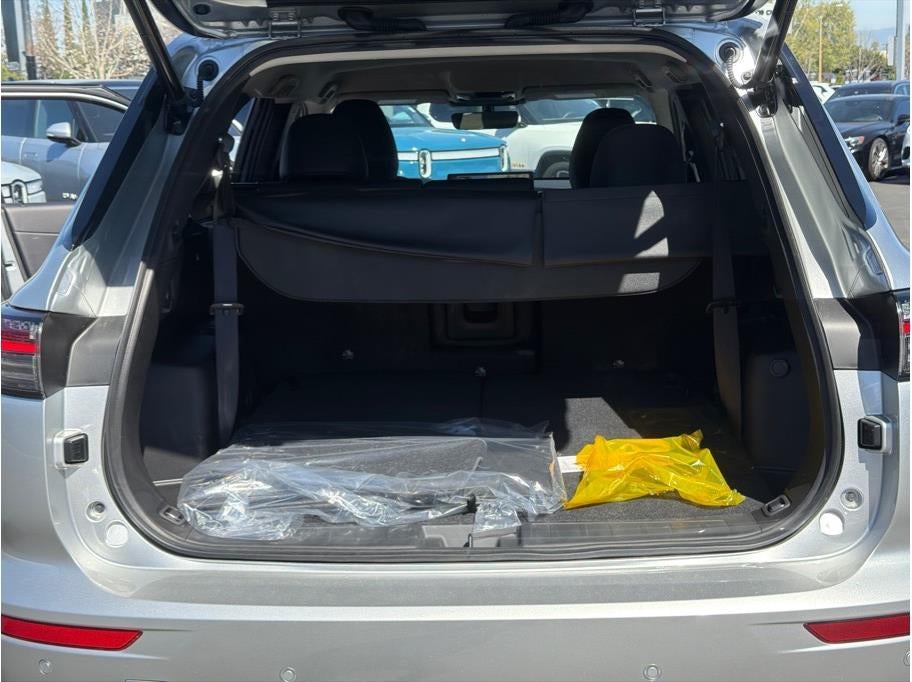 2025 Mitsubishi Outlander SE Sport Utility 4D