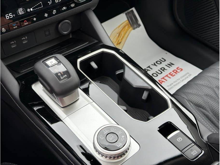 2025 Mitsubishi Outlander SEL Sport Utility 4D