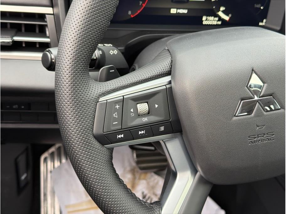 2025 Mitsubishi Outlander SEL Sport Utility 4D