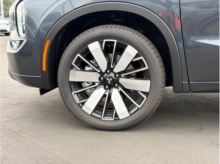 2025 Mitsubishi Outlander SEL Sport Utility 4D