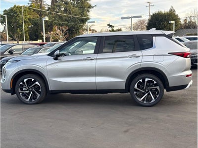 2025 Mitsubishi Outlander PHEV SE