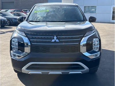 2025 Mitsubishi Outlander PHEV SE