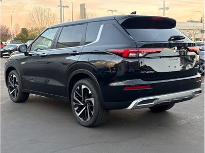 2025 Mitsubishi Outlander PHEV SE Tech Package