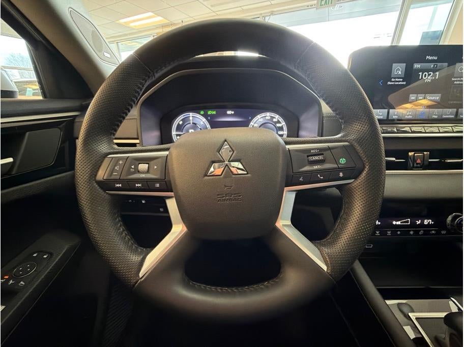 2024 Mitsubishi Outlander PHEV SE Sport Utility 4D