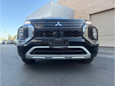 2025 Mitsubishi Outlander PHEV SE