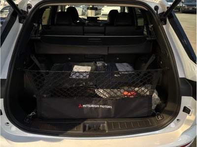 2025 Mitsubishi Outlander PHEV SE