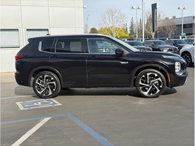 2024 Mitsubishi Outlander PHEV SEL Sport Utility 4D