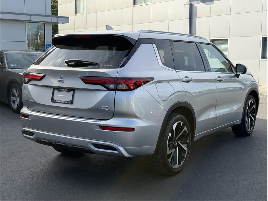 2025 Mitsubishi Outlander PHEV SEL Sport Utility 4D