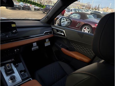 2025 Mitsubishi Outlander PHEV SEL Premium Pacakge