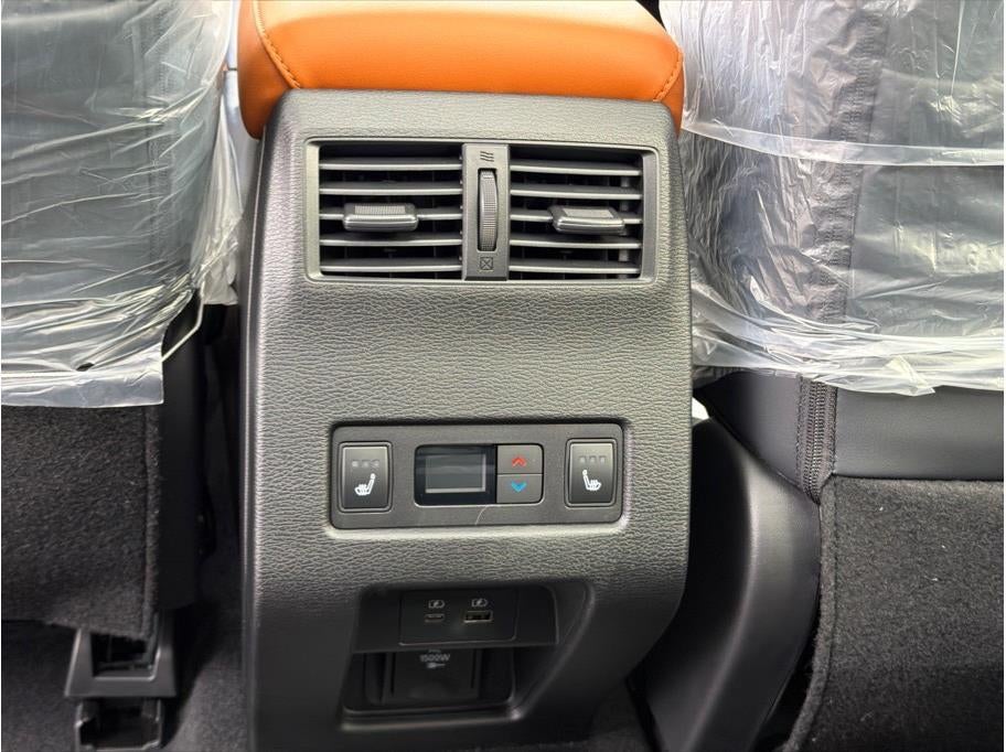 2025 Mitsubishi Outlander PHEV SEL Premium Package