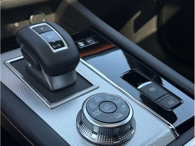 2025 Mitsubishi Outlander PHEV SEL Platinum Edition Sport Utility 4D