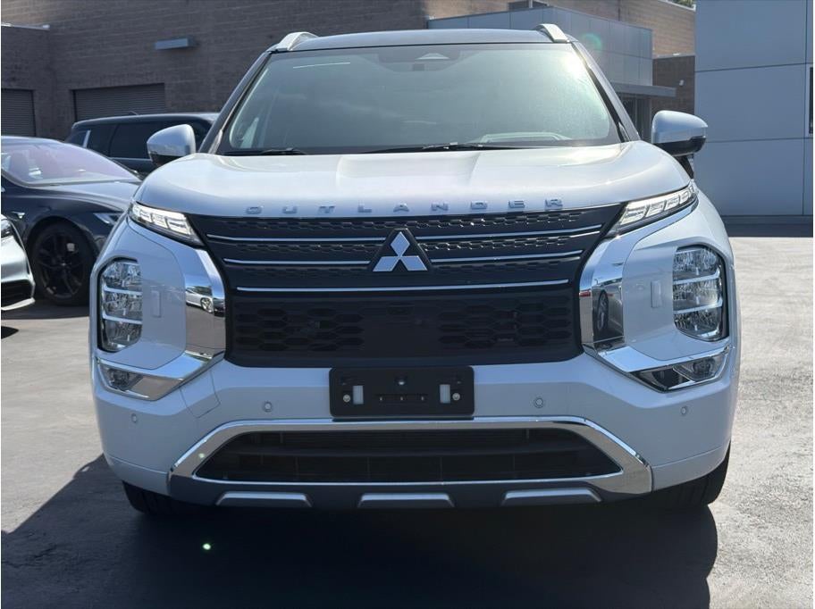 2025 Mitsubishi Outlander PHEV SEL Platinum Edition Sport Utility 4D
