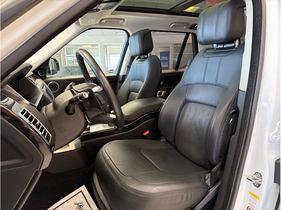 2019 Land Rover Range Rover HSE Sport Utility 4D